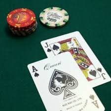 Antarmuka taruhan SA Gaming di biola bet menampilkan chip taruhan, area meja, dan history hasil permainan